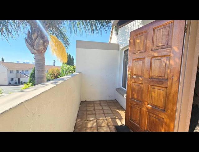 2 BEDROOM APARTMENT FOR SALE IN EDEN GLEN